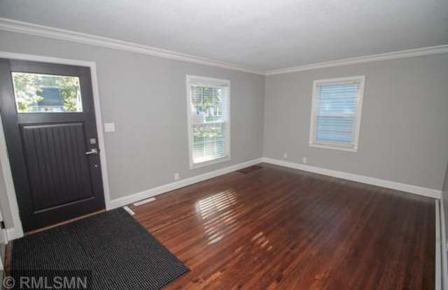 2820 Georgia Avenue S Gallery 4