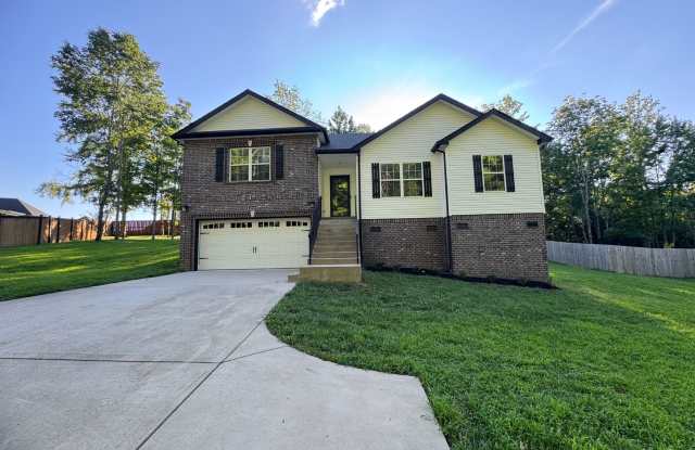Gorgeous Single Family Home In Clarksville photos photos