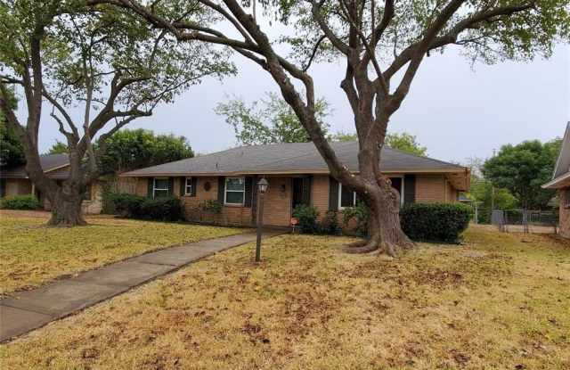 2442 Club Terrace Drive - 2442 Club Terrace Drive, Dallas, TX 75237