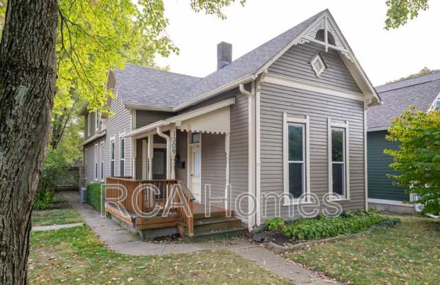 1309 Pleasant Street photos photos