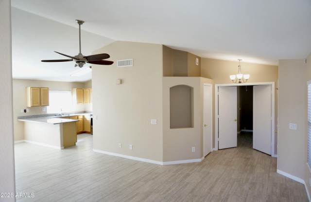 3033 E HONONEGH Drive Gallery 3