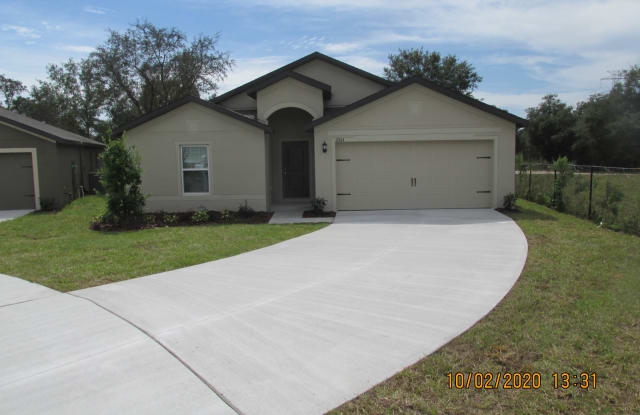 12614 Impatiens St - 12614 Impatiens St, Spring Hill, FL 34609