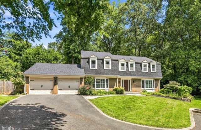 11800 GREY BIRCH Place Gallery 2
