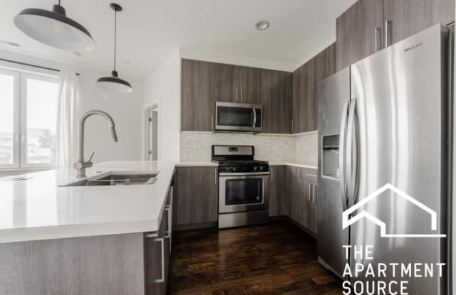 4428 North Sheridan - 4428 N Sheridan Rd, Chicago, IL 60613