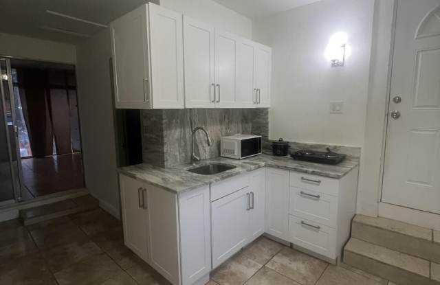 31 NE 56th Street photos photos