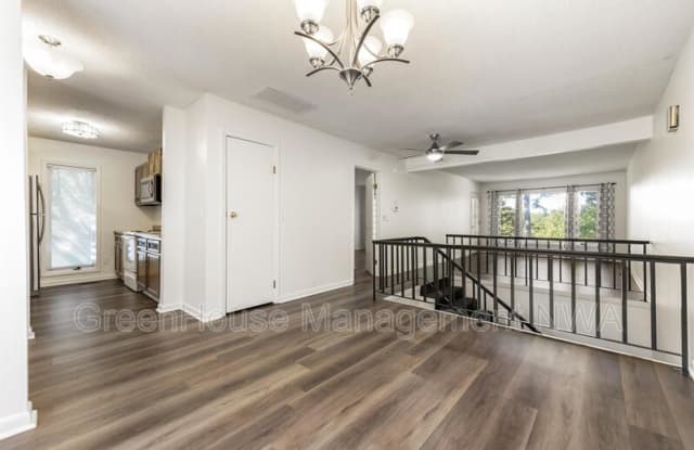 17 Britten Circle - 17 Britten Circle, Bella Vista, AR 72715