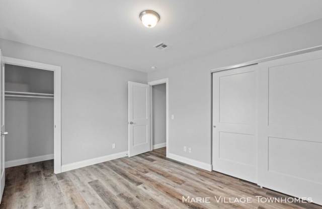 2217 Cordova Court - C Gallery 2