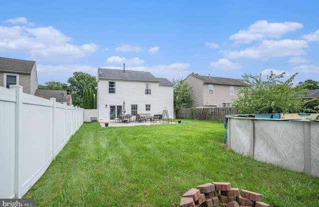 804 LOGAN AVENUE photos photos