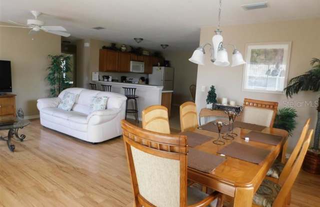 2107 KERWOOD LOOP Gallery 4