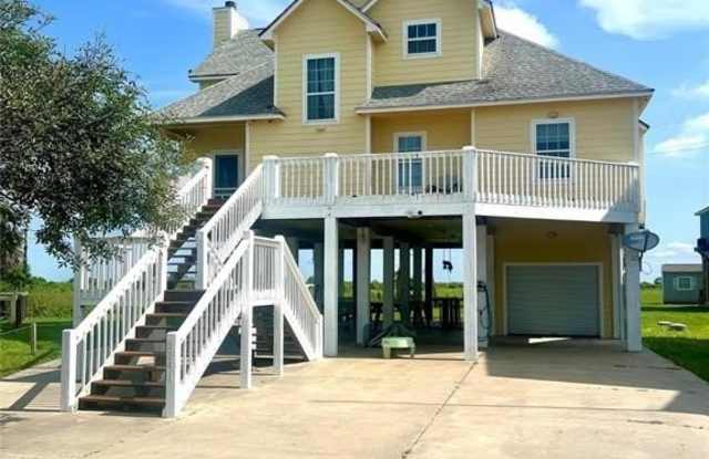 3241 Castle Drive photos photos