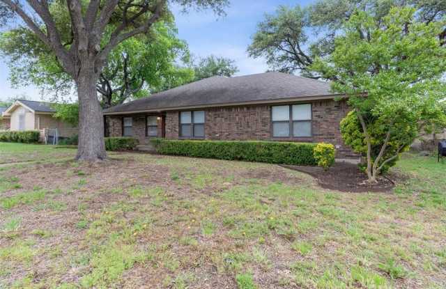 2223 Homeway Circle Gallery 3