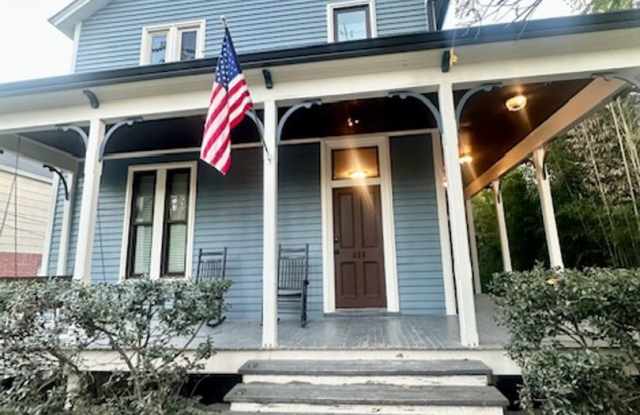 538 Fatherland Street - Lower Unit photos photos