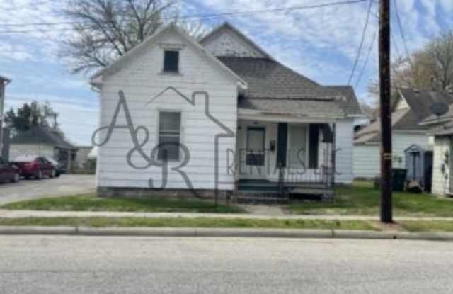 304 E 7th photos photos