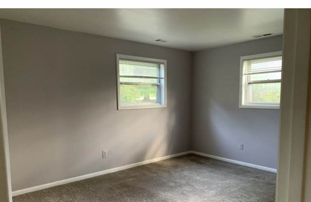 4 Warren Lodge Ct Gallery 3