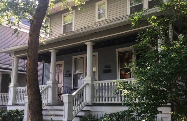 853 Ashland Ave - 853 Ashland Avenue, St. Paul, MN 55104