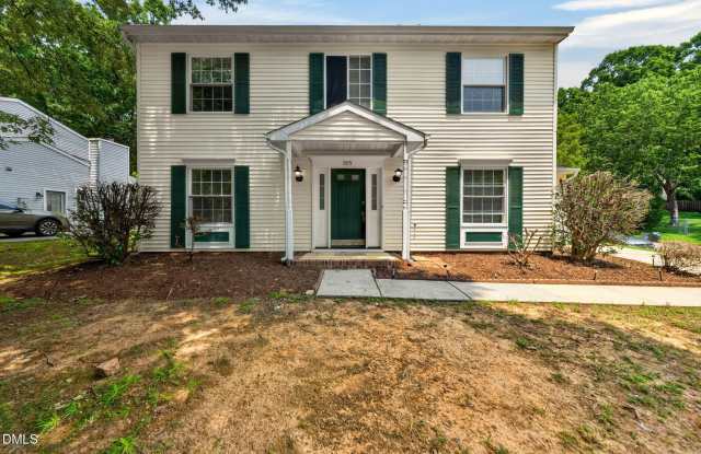 105 Trinity Woods Drive photos photos