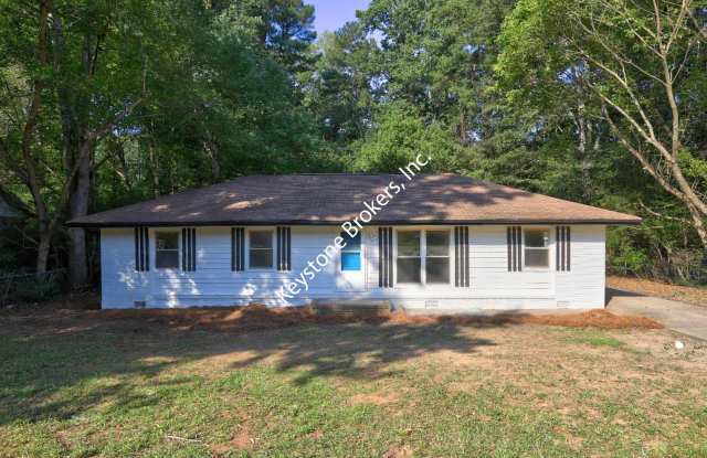 1362 Hatchcover Circle Gallery 1