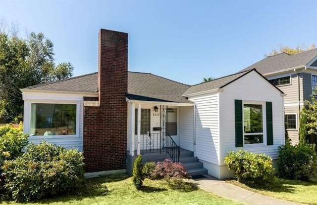 Great Home For Rent - 4329 Northeast 56th Street, Seattle, WA 98105