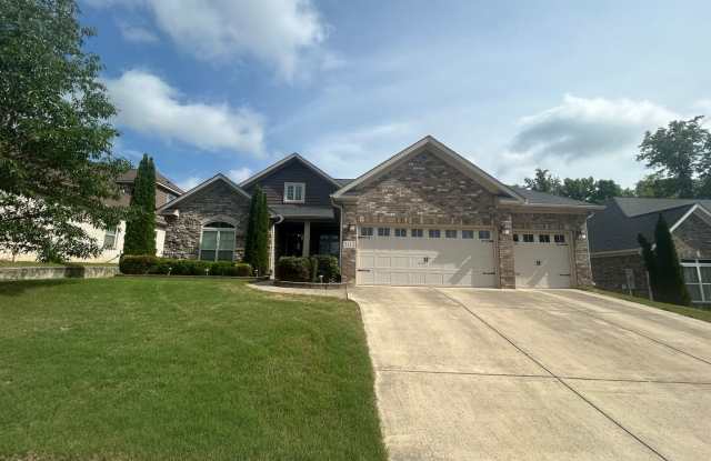 Spacious 4-bedroom, 2.5-bath home in the desirable Cross Creek community in Madison! photos photos