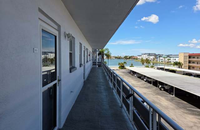 3018 59th Street South #303 - 303 Gallery 2