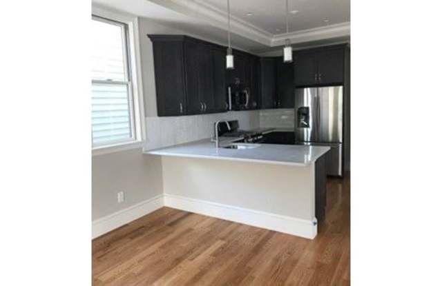 562 East 6th st 2D - 562 East Sixth Street, Boston, MA 02127