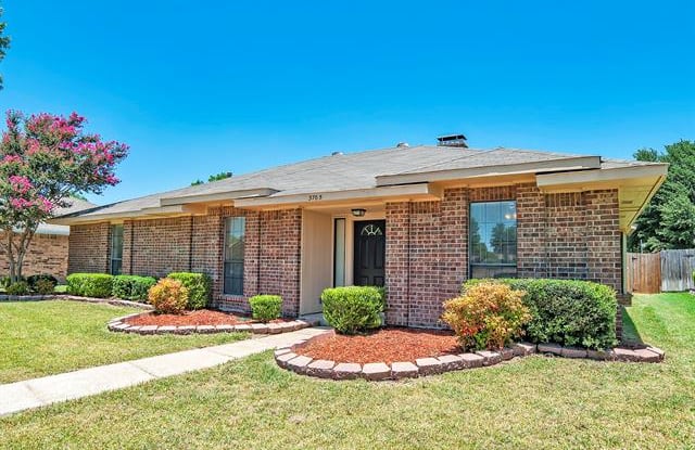 3705 Shelley Lane - 3705 Shelley Lane, Rowlett, TX 75088