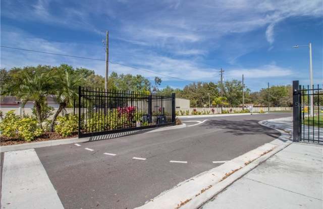 3333 PLEASANT WILLOW COURT Gallery 3