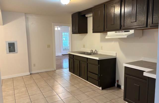 SINGLE FAMILY HOME IN ROSSVILLE KANSAS Gallery 4