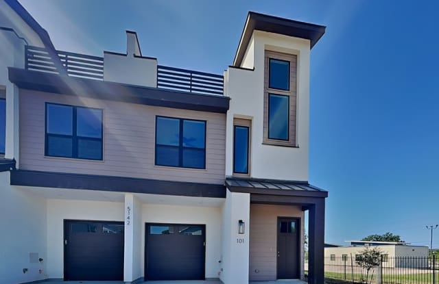 5142 Kelwood St photos photos