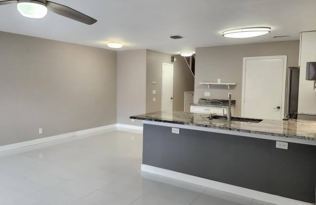 1919 Discovery Circle E photos photos