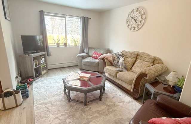 Nice Three Bedroom Townhome in Bozeman photos photos