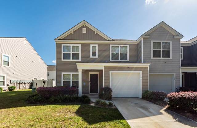 3 Bedroom, 2.5 Bathroom Home in Palmetto Reach - Summerville Gallery 1