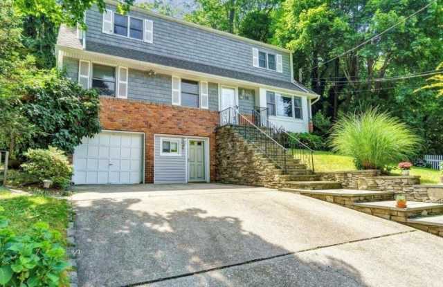 181 Spring Road photos photos