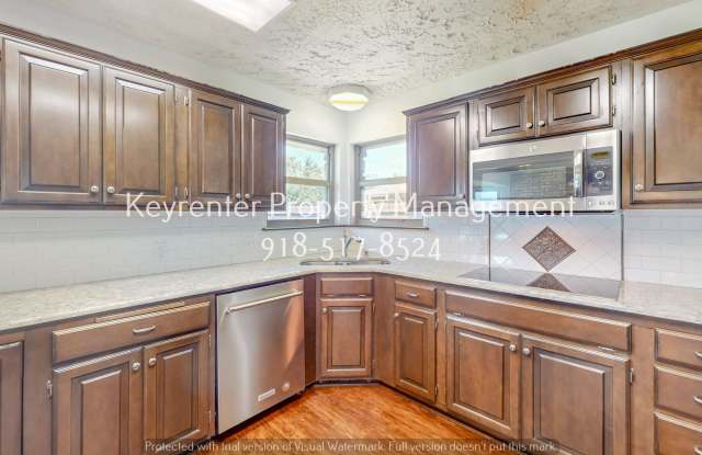 Beautiful Home Coming Soon in the Heart of Broken Arrow! Gallery 4