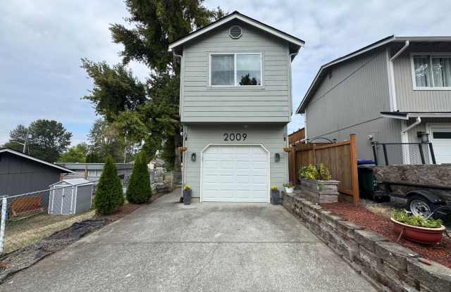 Home Sweet Home! Three Bedroom with Convenience! photos photos Home Sweet Home! Three Bedroom with Convenience! photos photos