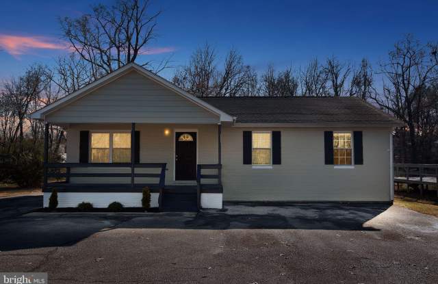 3382 OLD WASHINGTON Road - 3382 Old Washington Road, Waldorf, MD 20602