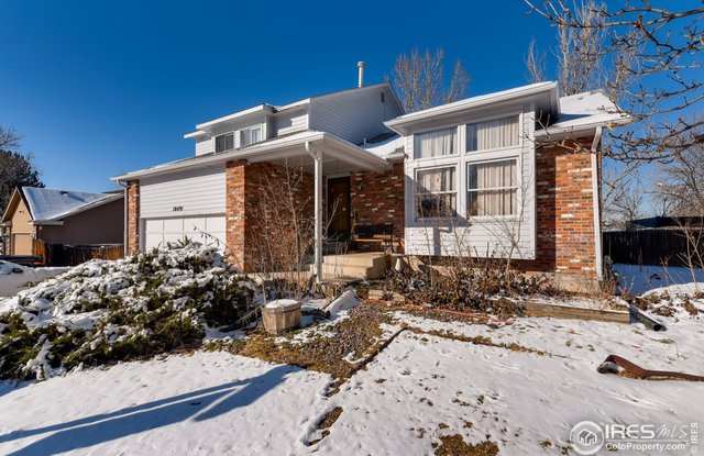 10491 Hobbit Ln - 10491 Hobbit Lane, Westminster, CO 80031