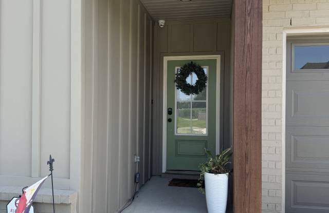 105 Gilded Lane photos photos