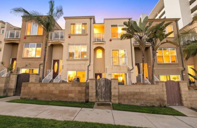 Steps from the Sand - Pacific Beach Townhome, Offered Fully or Partially Furnished photos photos