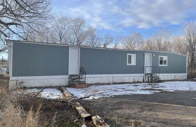 (B) 6075 5825 Road photos photos