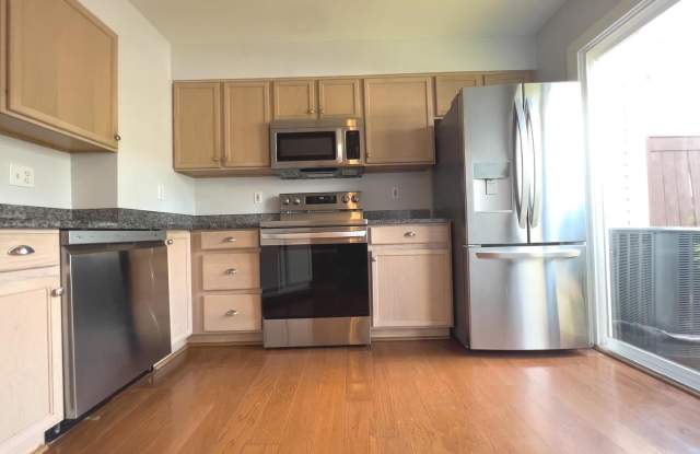 4971 CLARENDON TERRACE photos photos