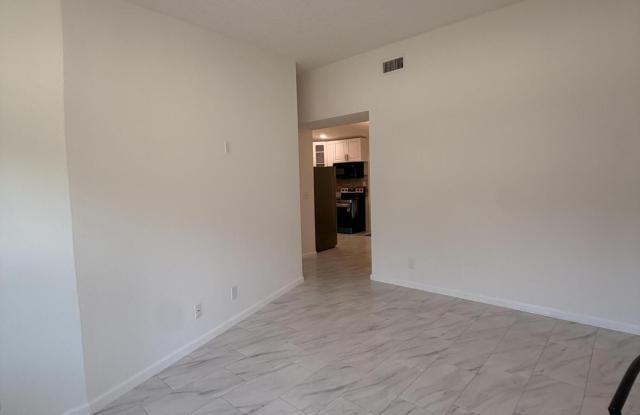 7178 KARENITA Drive Gallery 3