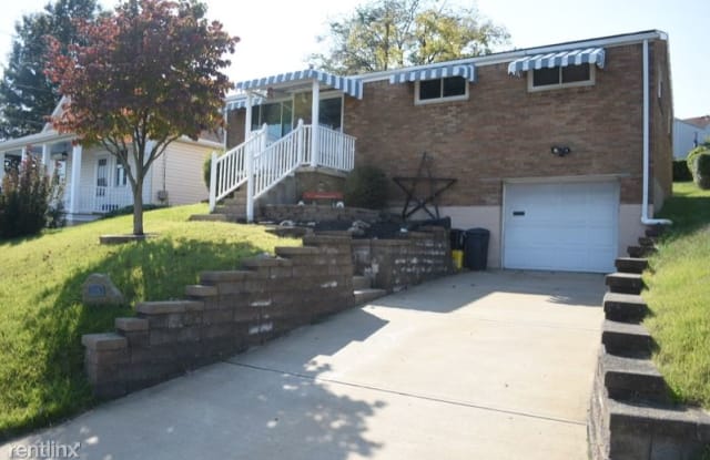 218 Roberts St - 218 Roberts Street, West Mifflin, PA 15122