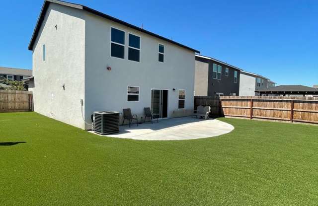 Beautiful 4-Bedroom, 2.5-Bathroom Two-Story Home – Partially Furnished  Ready for Move-In! photos photos