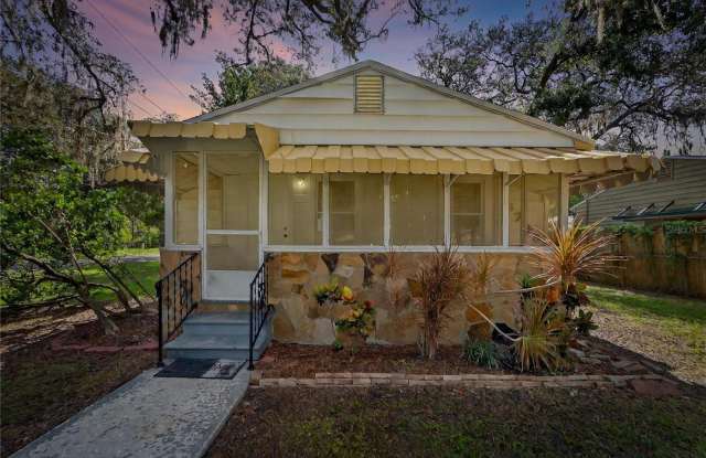 8723 N DEXTER AVENUE - 8723 North Dexter Avenue, Tampa, FL 33604