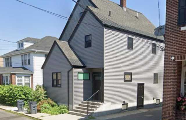 7 LAIRD PL photos photos