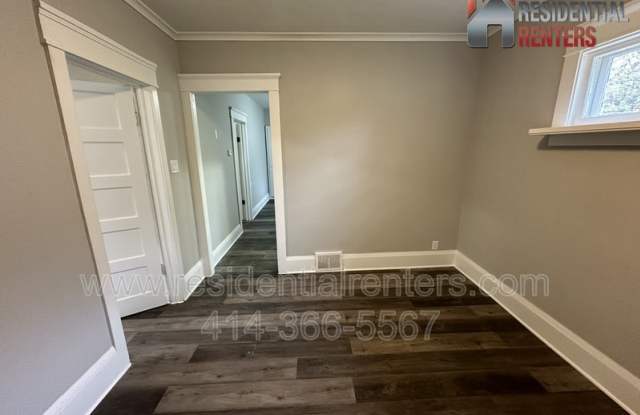 4220 W Hampton Avenue photos photos