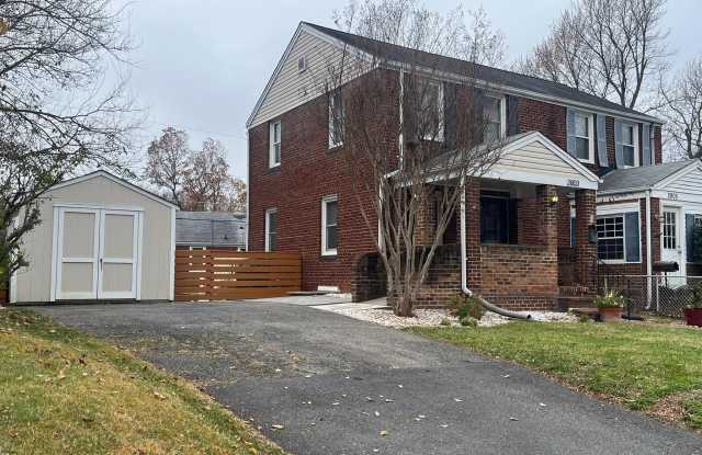 2803 ALBEMARLE Drive - 2803 Albemarle Drive, Huntington, VA 22303