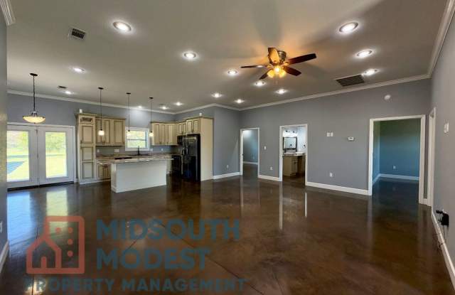 4 Bedroom/2 Bathroom Home in Paragould AR - $1,700/month Gallery 1