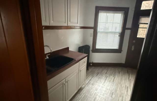 3948 North Marmora Avenue photos photos